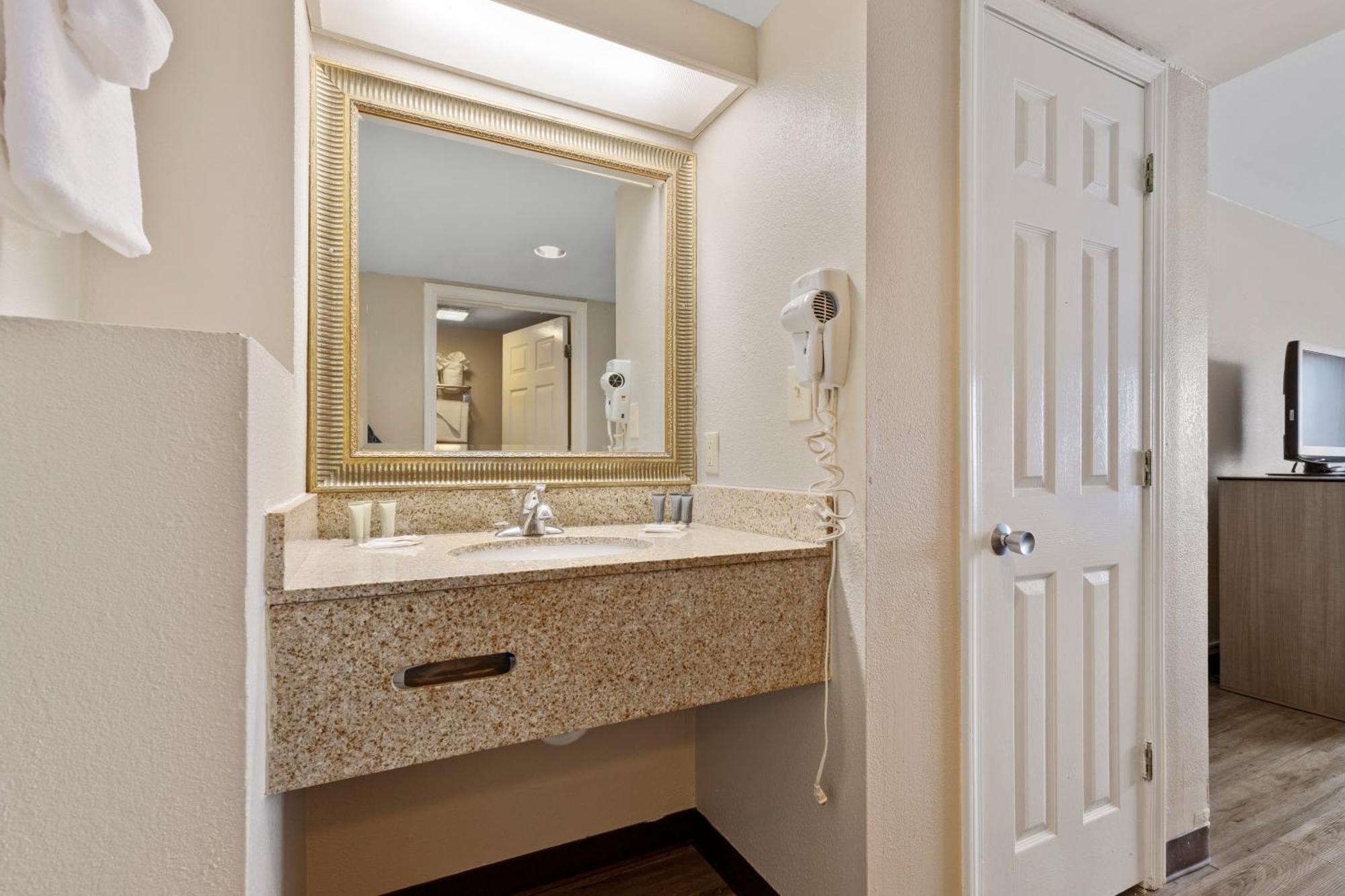 Ocean Crest Inn And Suites Myrtle Beach Zimmer foto